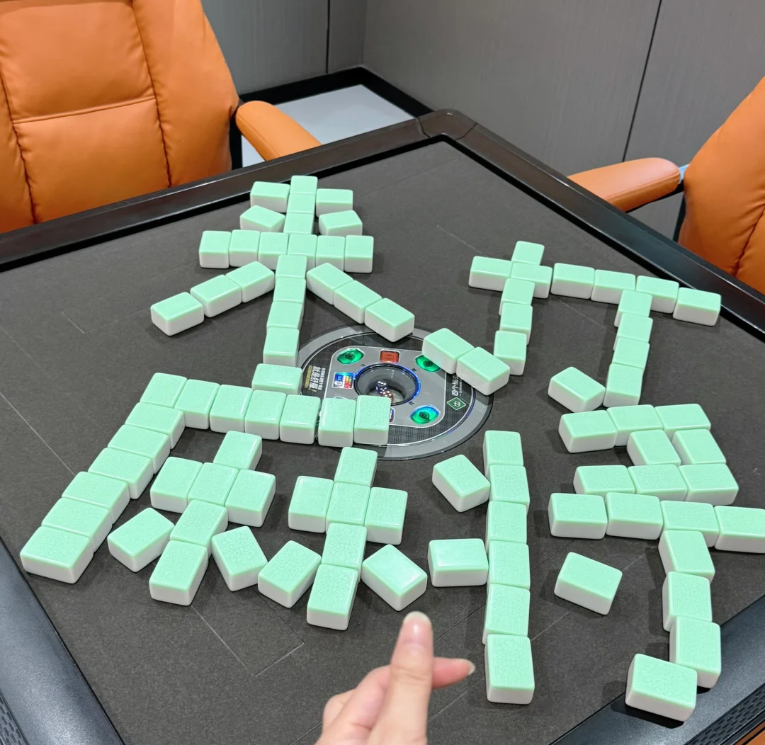 从“爆单”到“长青”：一家自助棋牌室5个月营收48万的数字化密码